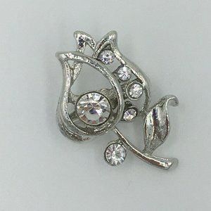 Sweet & Petite, GORGEOUS Little FLOWER BROOCH Pin, Silver Tone, Rhinestones